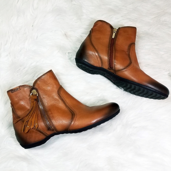 PIKOLINOS Shoes - Pikolinos Andorra Leather Boho Booties with Tassel